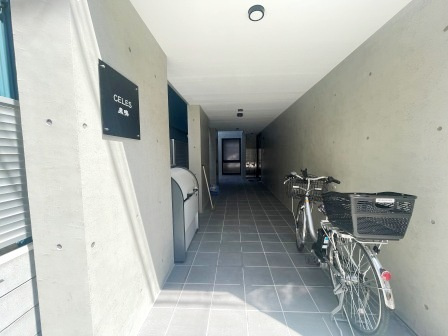 セレス巣鴨のエントランス