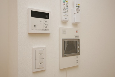 【セキュリティ】 | URBAN PARK難波南 | モニター付きインターホンです