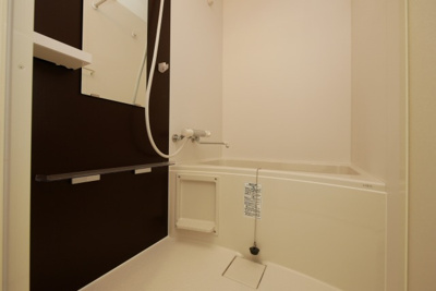 【浴室】 | URBAN PARK難波南 | コンパクトで使いやすいお風呂です