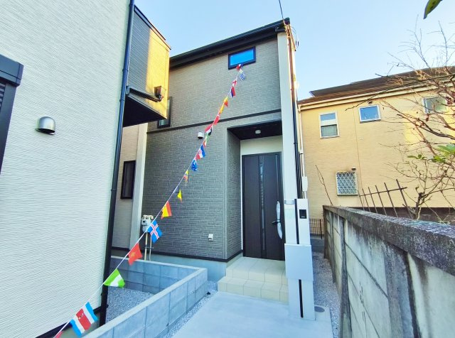 練馬区石神井町6丁目 全2棟 2号棟の外観|―高級住宅が立ち並ぶ石神井公園周辺エリア　新築戸建　全2棟―
大変ご好評につき最終1棟のご紹介です
急行停車駅　西武池袋線「石神井公園」駅徒歩10分
美しく高機能な邸宅が誕生いたします♪♪