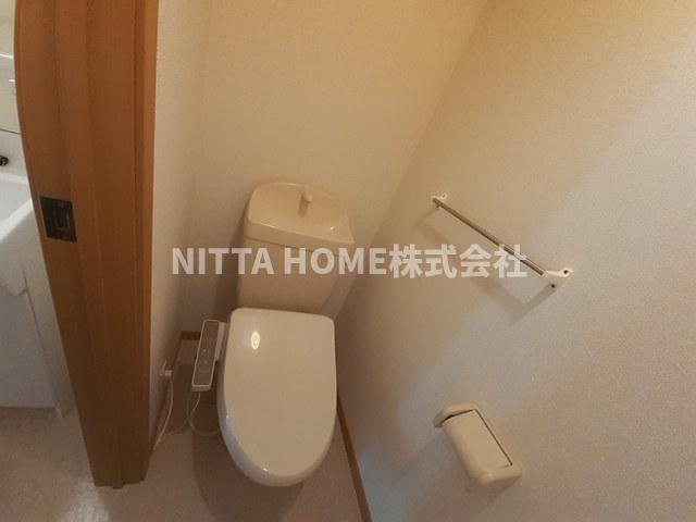 フロレスタ　Ⅱのトイレ|独立しているトイレルームです◇