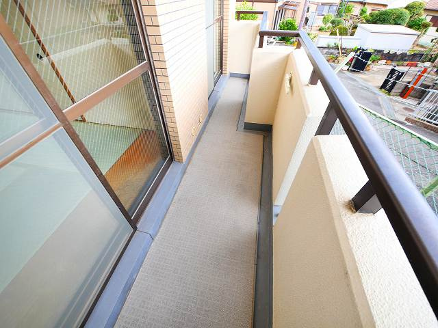 フォルムあやめ池のバルコニー