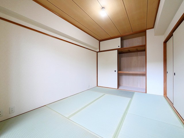 フォルムあやめ池の和室