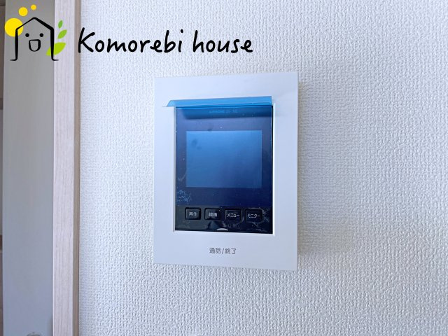 さいたま市北区吉野町2丁目192番11　新築一戸建て　Eの防犯設備|モニターで来客者を確認出来て安心なインターホン♪
不在時も録画機能でどなたが来たか確認できます！