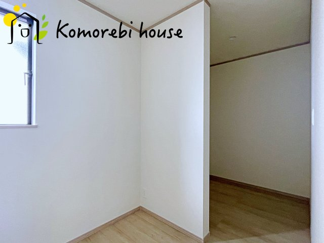 さいたま市北区吉野町2丁目192番11　新築一戸建て　Eの収納|キッチン裏には広さのある収納がございます♪
大きな棚を置いてストックをうまく仕分けしましょう♪