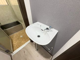 【独立洗面台】 | 豊中市大黒町3丁目貸家