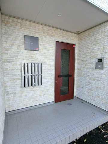 リブリ・ルピア湘南Ⅱのエントランス