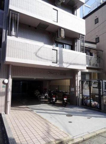 クレール須崎の外観