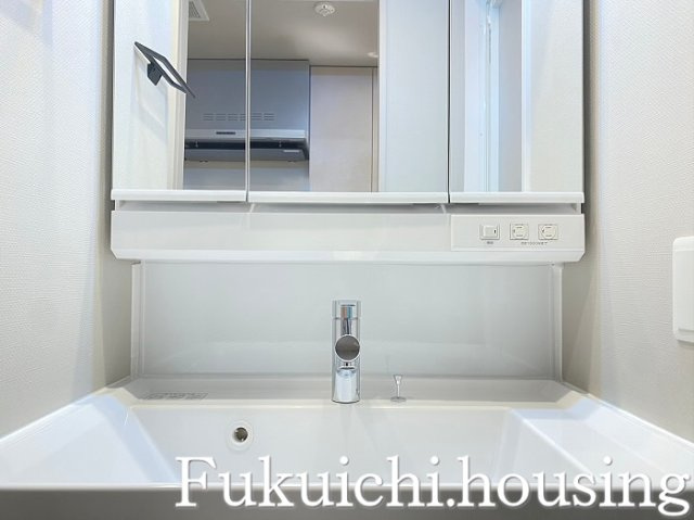 ミュージションプラス世田谷経堂の洗面所