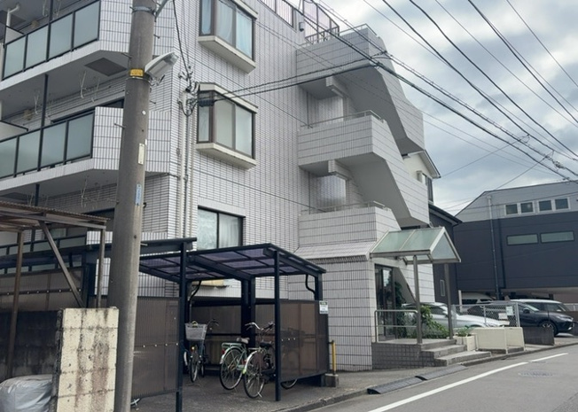 【外観】 | ダイホ―プラザ相模原 | マンションの外観は非常に重要なポイントです！外観の善し悪しは資産価値に大きな影響を与えます。外観のいいマンションを購入することで、高値で売却がしやすく、買い手が見つかりやすいというメリットがあります。