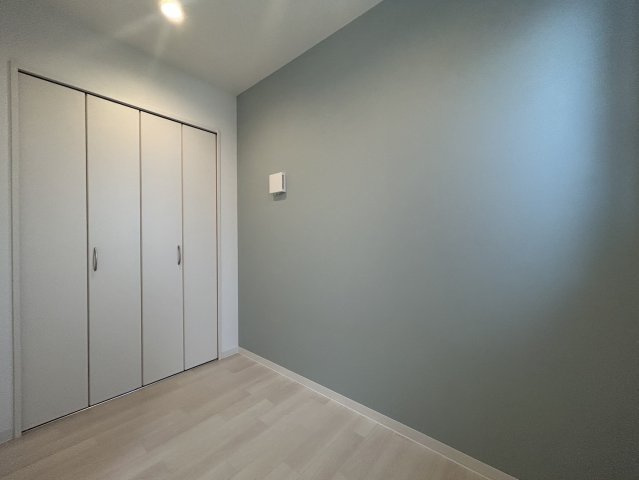 リアコート近大南Ⅱの洋室