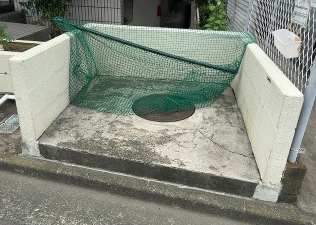 【設備】 | ダイホ―プラザ相模原 | 共有部分は、住民なら誰もが使える設備のこと。例えば駐車場やエレベーター、インターネット設備、セキュリティ設備などがあります。他にも、マンションの廊下・外部階段やエントランス・ゴミ置き場などがあります。