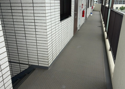 【内装】 | ダイホ―プラザ相模原 | 共用部分は、一棟の建物に住む区分所有者全員が共同で所有するとし、共用部分の管理、補修などは、区分所有者で形成される管理組合が行います。個人の判断で勝手に変更することはできませんので覚えておきましょう。