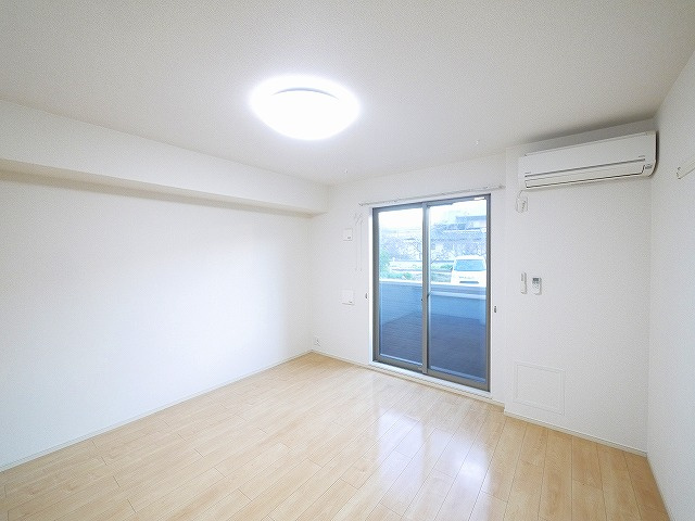 ＳａｖｏｒｙＲｅｓｉｄｅｎｃｅの洋室|広々とした洋室です