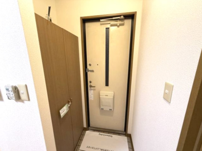 【玄関】 | ステイトメント安宅 B棟
