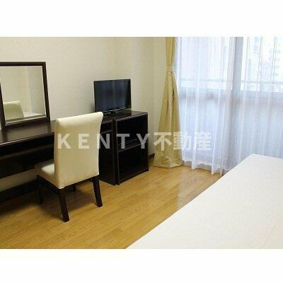 【居間・リビング】 | ルーブル多摩川七番館 | おしゃれなリビングです