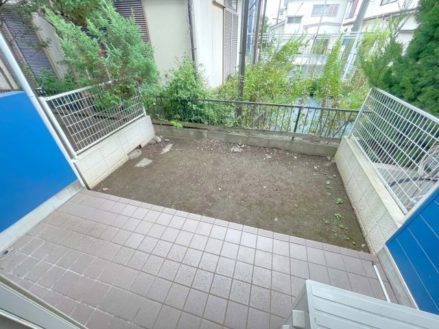 コーポミヤBの庭