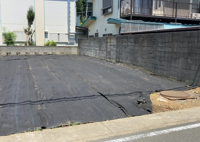 【外観】 | 物件の詳細については、現地を見てわかること以外に、役所や法務局などで調べないとわからないことがあります。そのため、現地に行く場合は、もしこの物件を買ったらどのような生活ができるかをイメージしましょう。