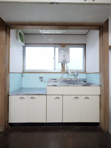 高柳西町貸家のキッチン