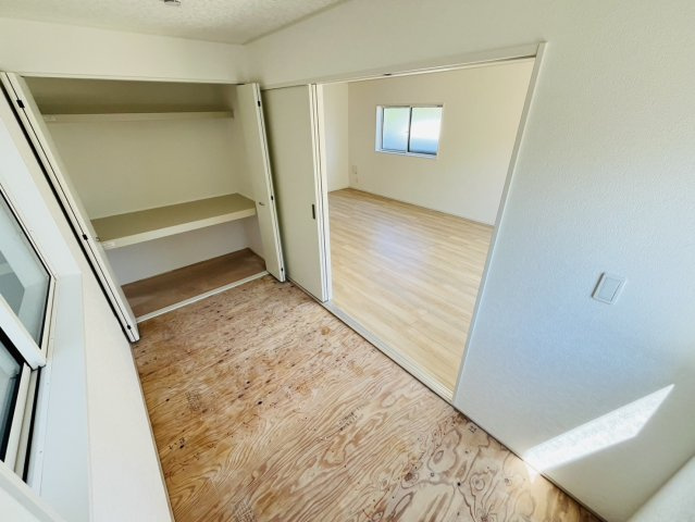 刈谷市小垣江町鴻田2-3、2-5、7-7『仲介手数料無料』新築戸建て　の和室