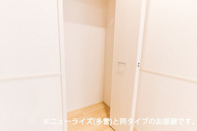 【収納】 | アトラスⅠ | 小物を収納するのに便利です