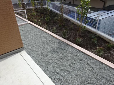 【庭】 | サファイアＢ