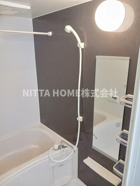 サンリット梶原Ⅱの浴室|追い焚きや浴室乾燥機能付きのバスルームです＊