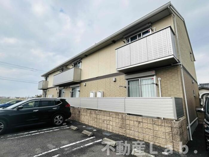 リーブルの外観