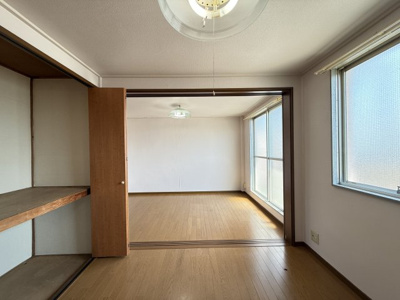 【洋室】 | ヴィラナリー浜