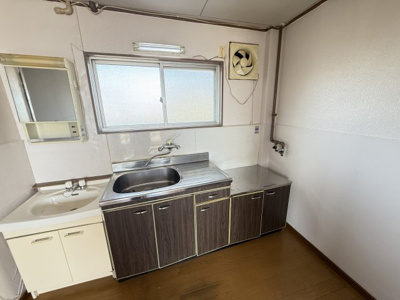 【キッチン】 | ヴィラナリー浜