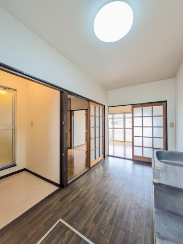 レ・ジュメル Ａのキッチン