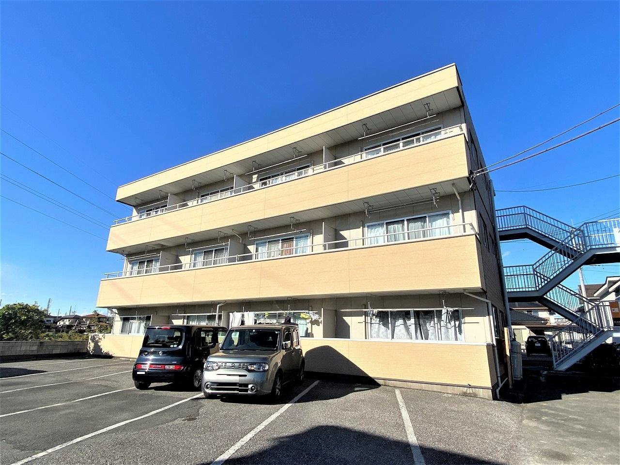 レ・ジュメル Ａの外観