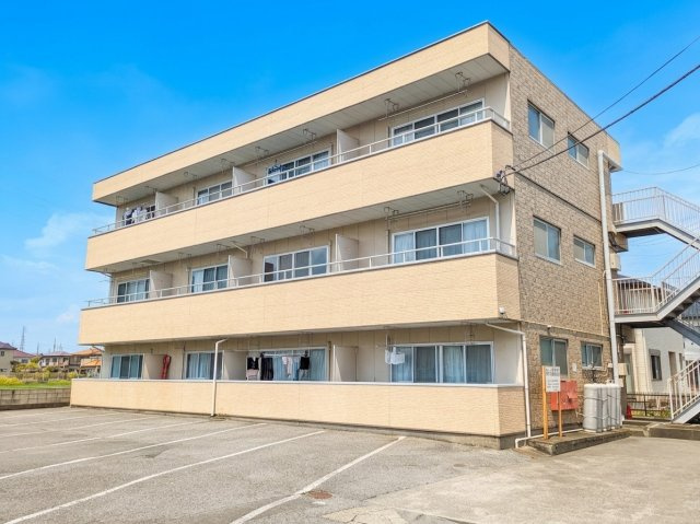 レ・ジュメル Ａの外観