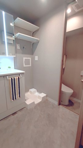 東大阪サンハイツのランドリースペース