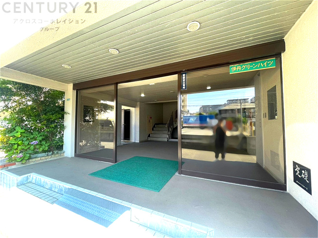 エントランス（外）