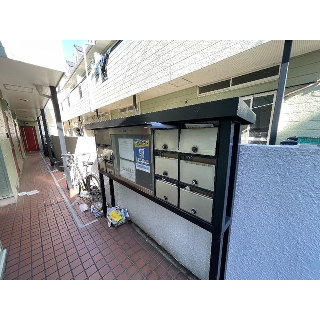 ブラウン第2のその他