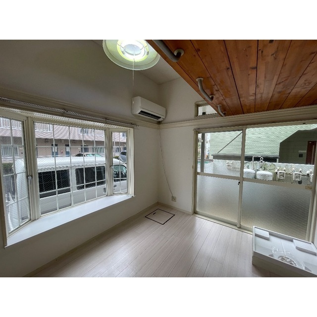 ブラウン第2の居間・リビング|使いやすい居間です