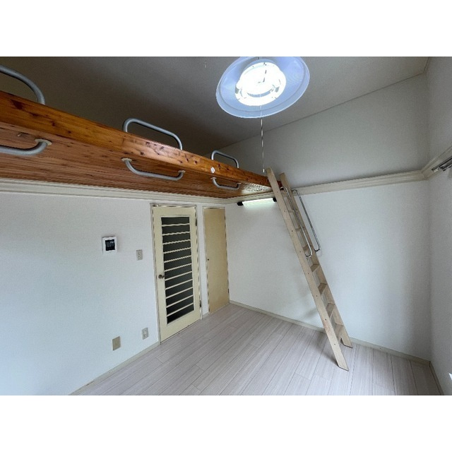 ブラウン第2の居間・リビング|ゆったりとしたリビングです