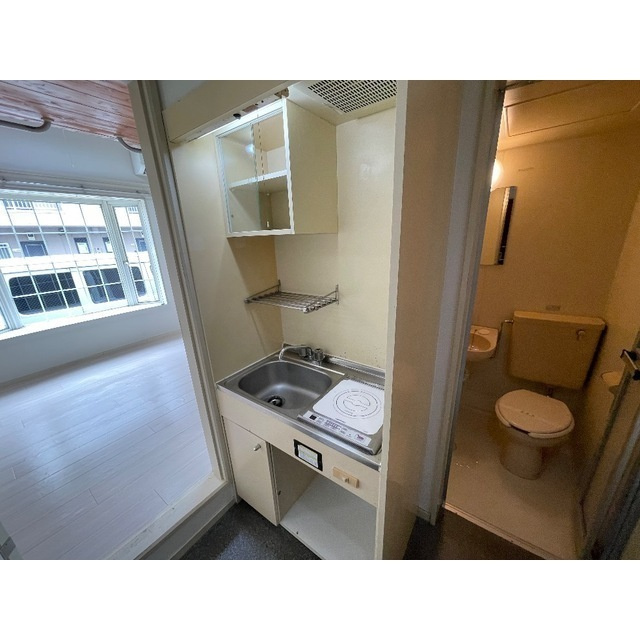 ブラウン第2のキッチン|キッチンでお料理をお楽しみください