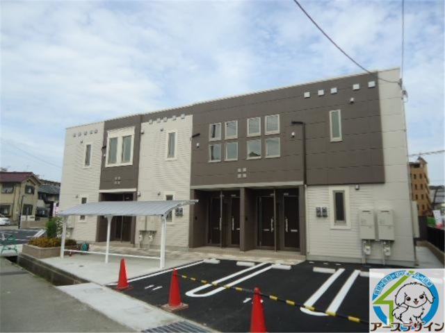 ラ・カーサ・フェリーチェの駐車場|パース写真