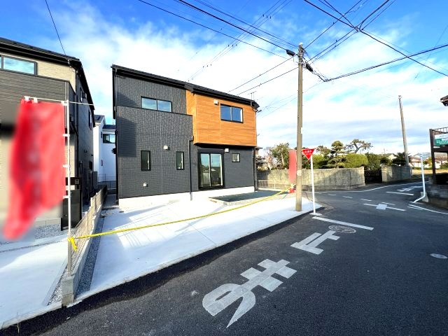 あきる野市野辺　新築戸建全5棟の前面道路含む現地写真