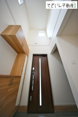 【玄関】 | blooming garden深谷市東方　新築住宅 | 現地(2025年10月撮影)