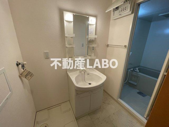 ソレアード昼ヶ丘の洗面所