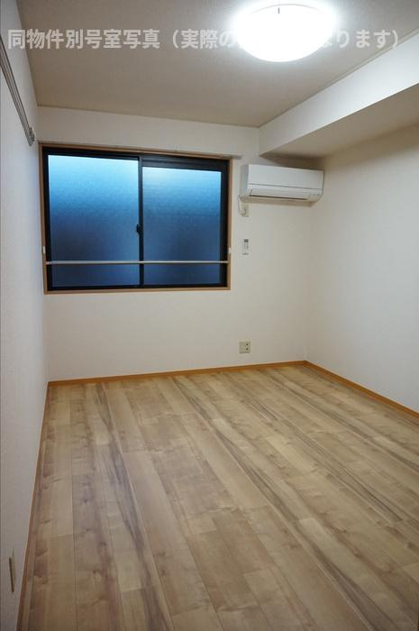 ウィング青山Ⅱの居間・リビング