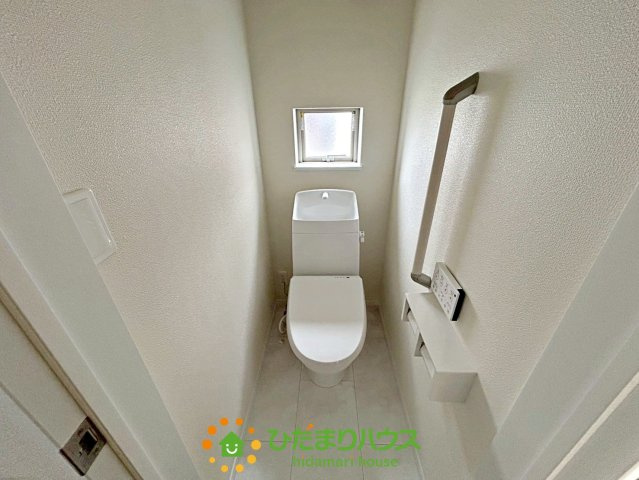 蓮田藤ノ木Ⅰ　新築一戸建て　02のトイレ