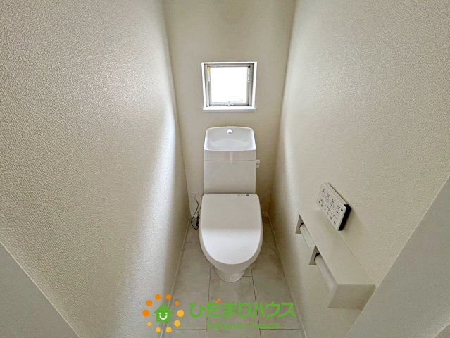 蓮田藤ノ木Ⅰ　新築一戸建て　02のトイレ