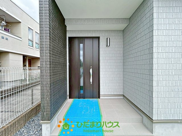 蓮田藤ノ木Ⅰ　新築一戸建て　02の玄関