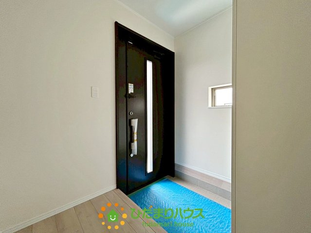 蓮田藤ノ木Ⅰ　新築一戸建て　02の玄関