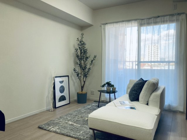 【居間・リビング】の画像