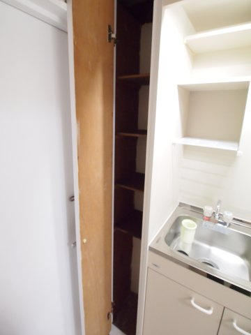 メゾネットスエヒロの収納|玄関シューズボックス。